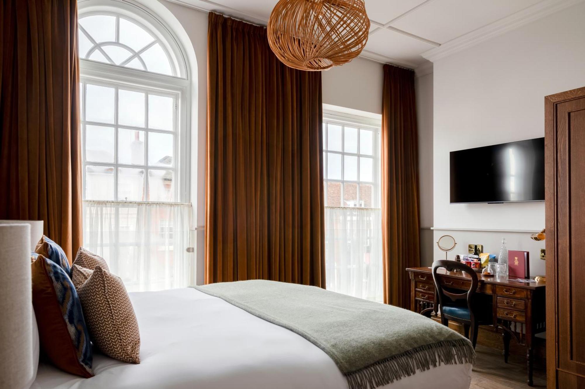 Teller'S Arms Hotel Farnham  Bagian luar foto