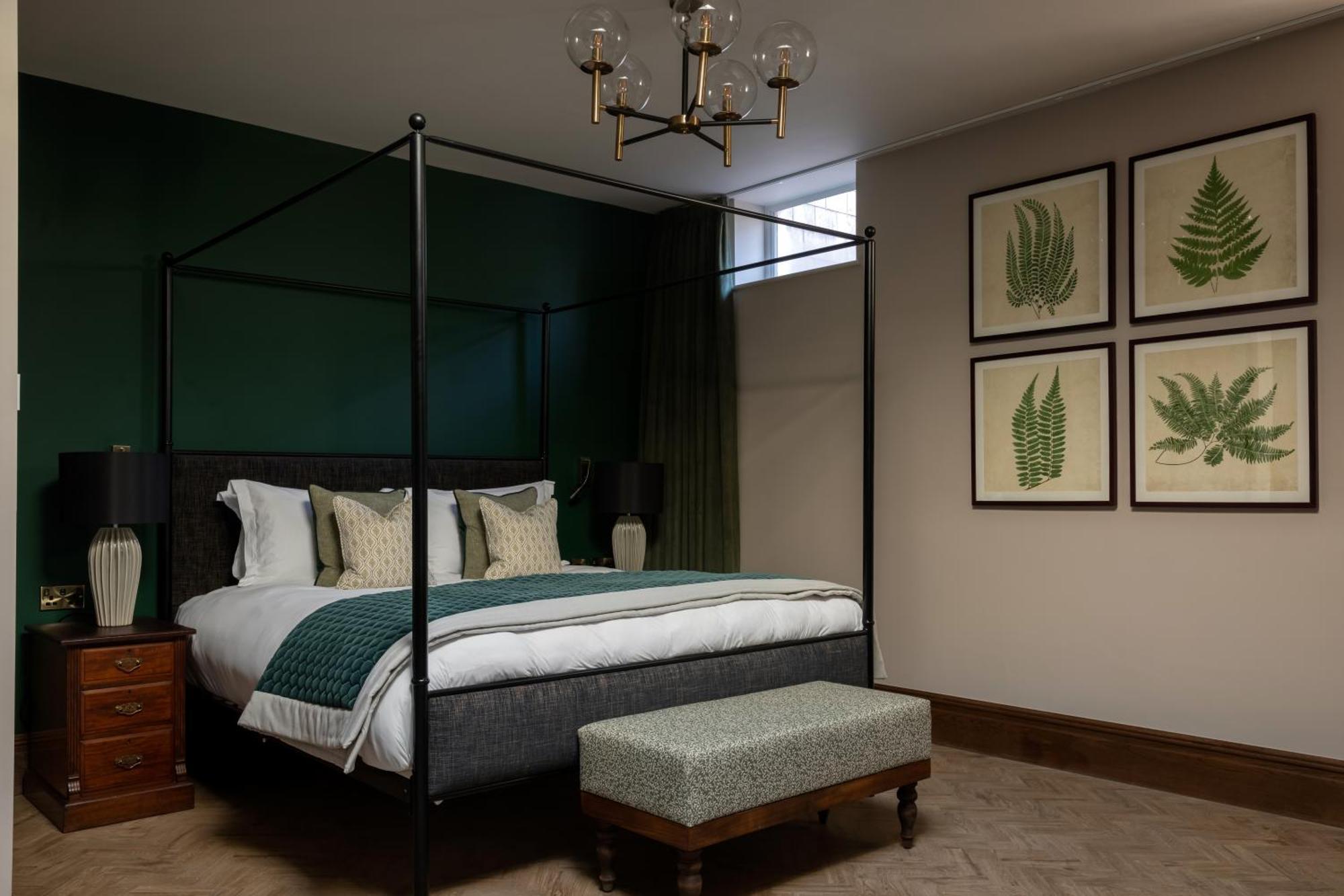 Teller'S Arms Hotel Farnham  Bagian luar foto